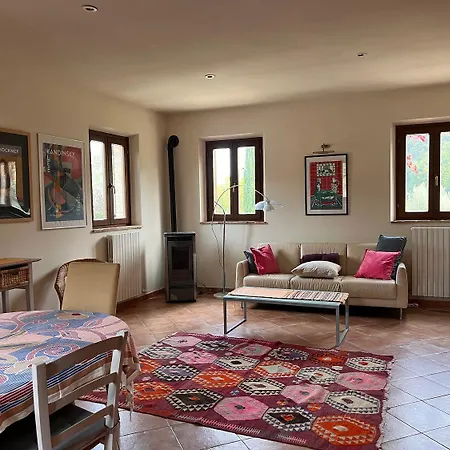 Casa Delle Sorgenti דירה